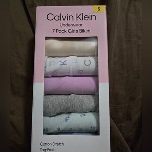 Calvin Klein Girls Bikini Underwear, 7-pack Small